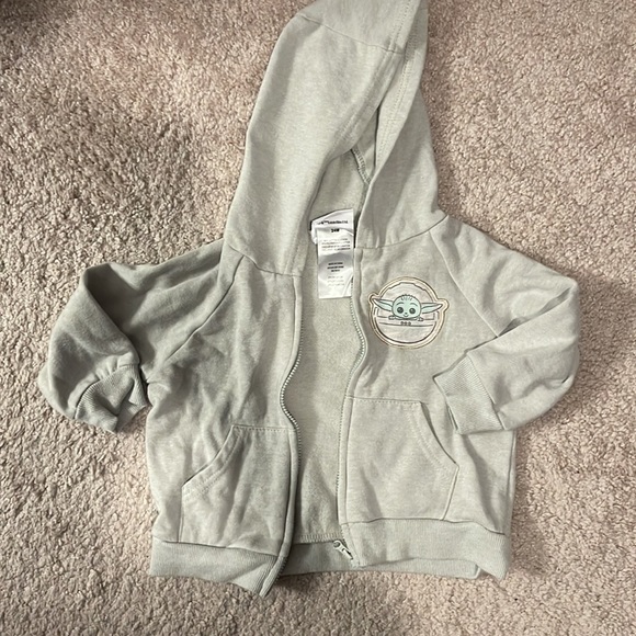 StarWars Baby Yoda Matching Set 24M - Picture 6 of 10